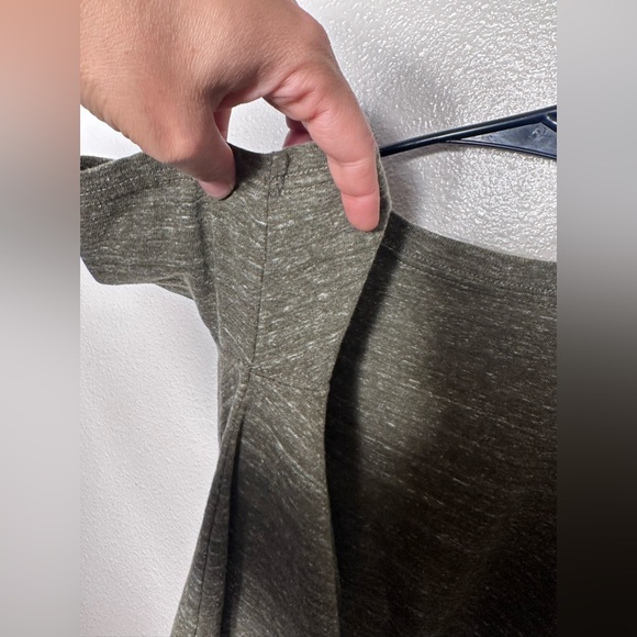 CARHARTT Women's Loose Fit
Heavyweight Short Sleeve Pocket
Tee - Picture 5 of 13